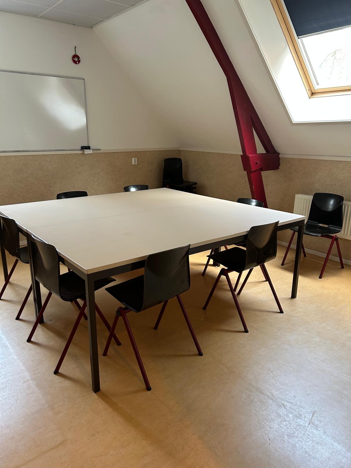 Vergaderzaal in Dorpshuis Den Brink